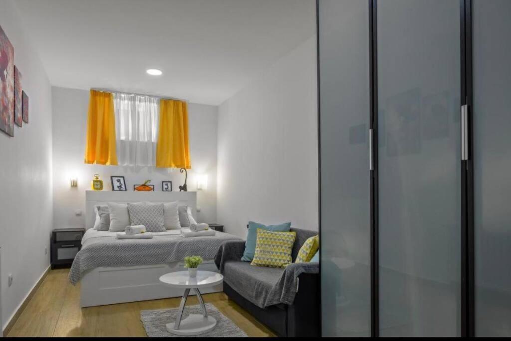 Appartamento One Downtown Zagabria Esterno foto