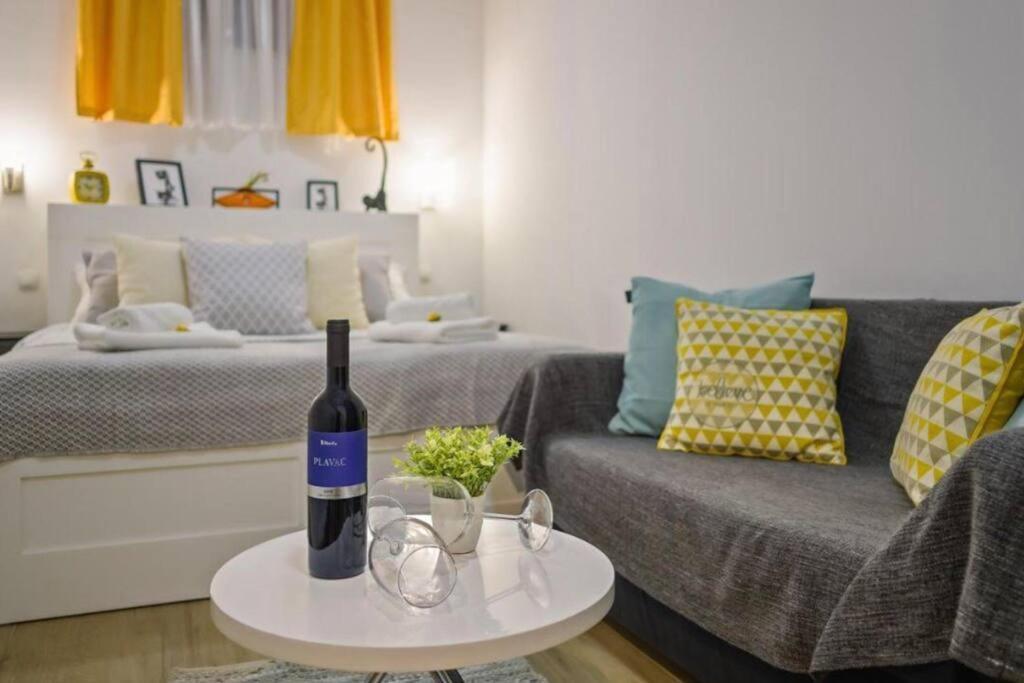 Appartamento One Downtown Zagabria Esterno foto